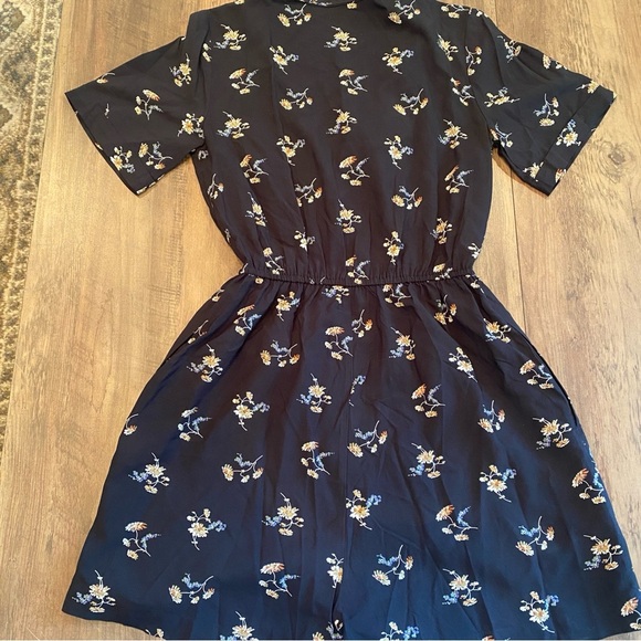 Madewell • Button-Up Black Daisies Day Romper • Size XS • NWOT - Picture 5 of 5